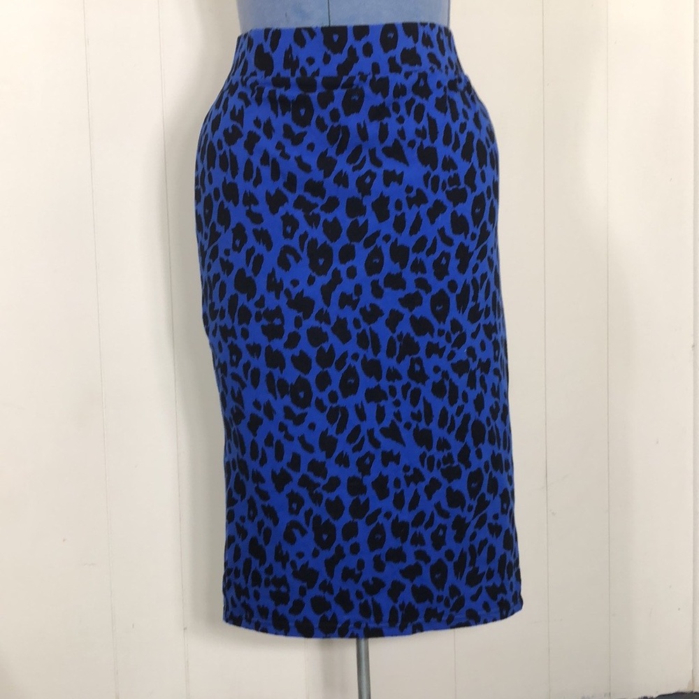 Torrid leopard cheetah blue and black stretch midi skirt